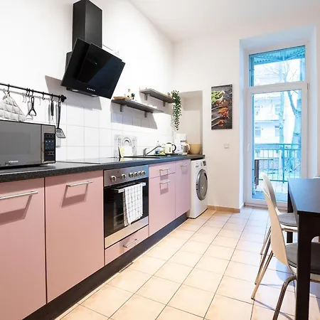 Marek, App 106 Apartment
